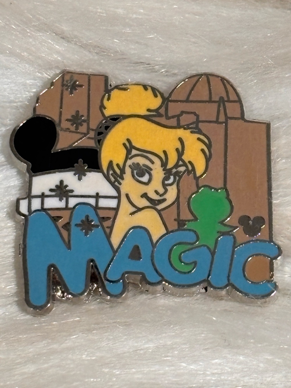 Disney DLR TinkerBell Magic Hotel Hidden Mickey Dreams Series Pin